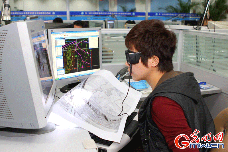 【中國夢?大國工匠】地圖背后的“藝術大師”