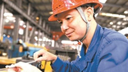 【2020勞動者之歌】周家榮：在一根鋼絲繩上爭毫厘