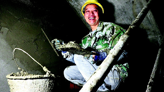 【愛在城市】四川達州“農民工川哥”用鏡頭記錄工地生活