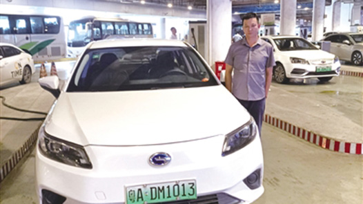 【愛在城市】從農莊老板到網約車司機 謝劍鋒：這份工作讓我自由且有獲得感