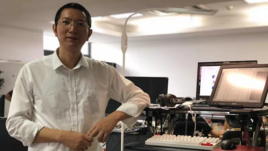 中國夢·大國工匠篇 | 梁駿：為國立“芯”開啟“視”界精彩