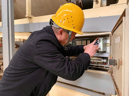 【“五小”創新有我在】“三步走”降低設備故障率