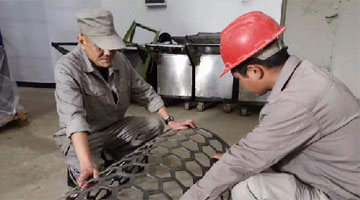 【“五小”創新有我在】新型六邊形框欄提升打葉葉梗分離合格率