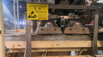 【“五小”創新有我在】“操控”靜電  巧解除雜難題