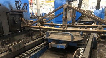 【“五小”創新有我在】小小限位頂塊解決流水線大問題