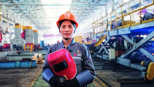 特稿 | 她們的征途！看見職業(yè)女性的生活與理想