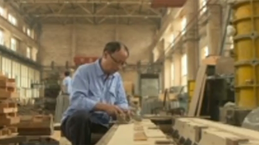 大國工匠·為國鑄劍 | 毛臘生：為導彈鑄造“外衣”