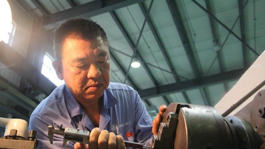 中國夢·大國工匠篇 | 大國工匠王陽：從“神一”到“神十”，他“雕刻”的產品合格率100%