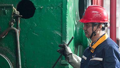 中國夢·大國工匠篇｜劉永剛：大件毛坯誤差僅2毫米 精益求精助力大國重器