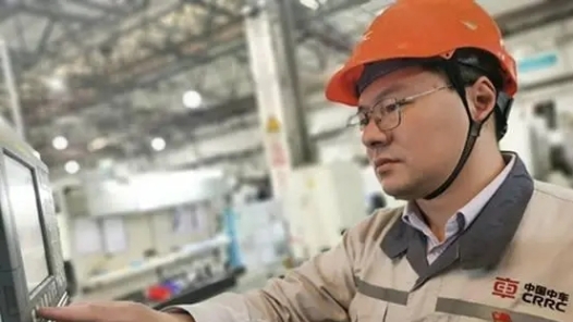 中國(guó)夢(mèng)·大國(guó)工匠篇 ｜劉云清：20年扎根一線 成就“智造”專家