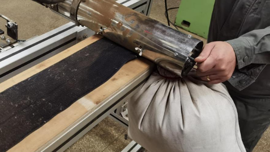 “五小”創新有我在 | 魔術條專用清潔設備，讓除雜更高效