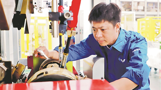 身邊的大國工匠｜“推動中國智能制造走向世界”