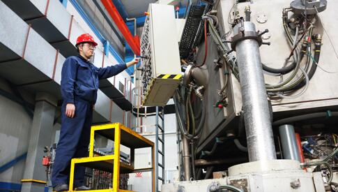 “五小”創新有我在｜邊角料中“淘寶”，廢料利用最大化