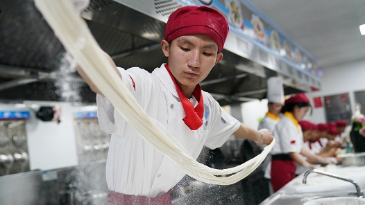 動態調整！職業教育將重點增設低空經濟、人工智能等領域新專業