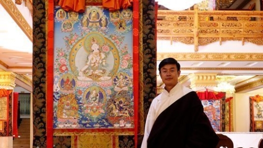 中國夢·大國工匠篇 | 完德尖措：筆尖游走毫厘，熱愛傳承四方