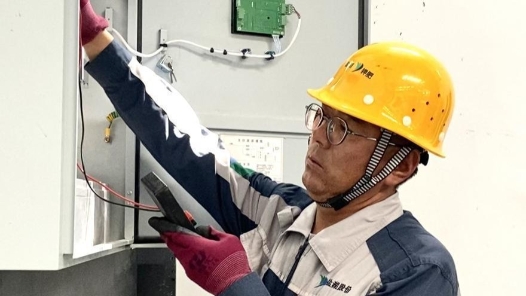 中國夢·大國工匠篇 | 30載銘刻“鹽湖人生”：砥礪前行，百味其間