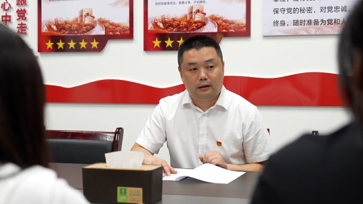 身邊榜樣 | 從軍裝綠到保安藍(lán) 守護(hù)永不變