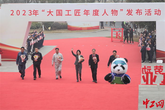 “智能智造”組陳照春，馬立項，彭菲，李現臣，王魁元，李輝