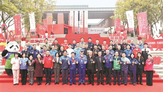 禮遇工匠，致敬匠心——2023年“大國工匠年度人物”發(fā)布活動紅毯盛典側記