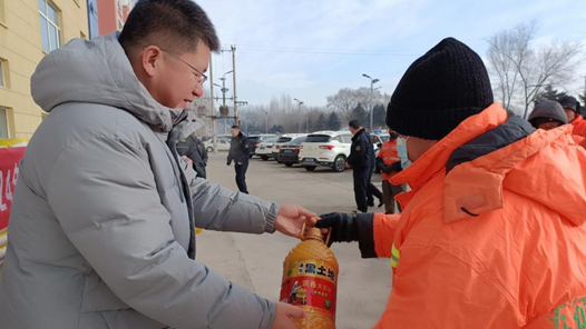 大理州總工會：多舉措做好做實“送溫暖”系列活動