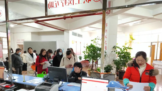 云南省大理市總工會：工會醫療互助讓職工多一份“醫”靠