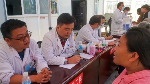 “暖邊綠境”關愛職工專項行動云南站活動啟動