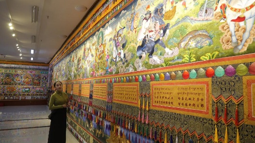 2024勞動(dòng)者之歌｜拉毛葉忠：一針一線“繡”出美好生活