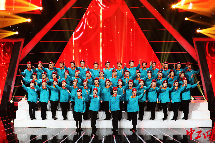 2019年10月1號參加央視戲曲晚會。受訪者供圖