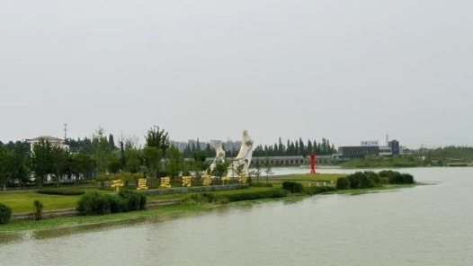 何以中國·運載千秋｜運河灣公園：河畔廢舊工廠變身宿遷文旅新地標
