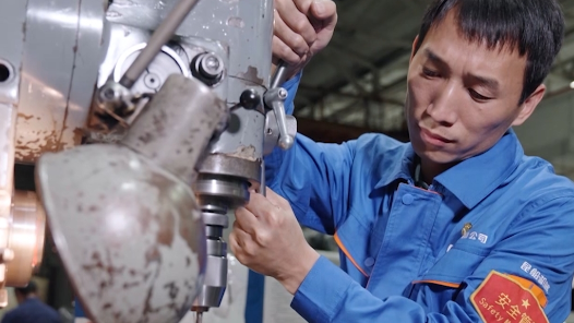 匠人匠心·第六屆云嶺工匠 | 羅華：數碼控制設備的“智慧多星”