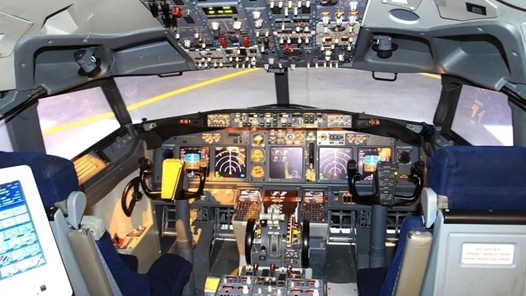 新質生產力在車間丨模擬飛行助飛“海闊天空”