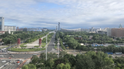 萬里河山更加多姿多彩