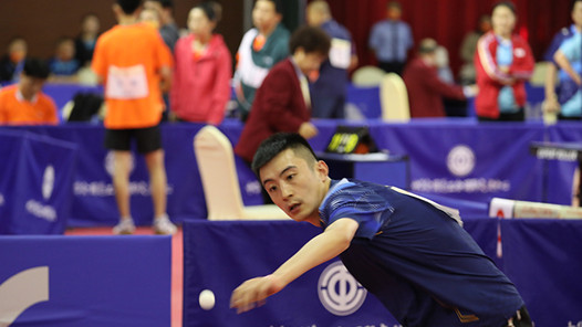 云南省首屆職工球類運動會開幕