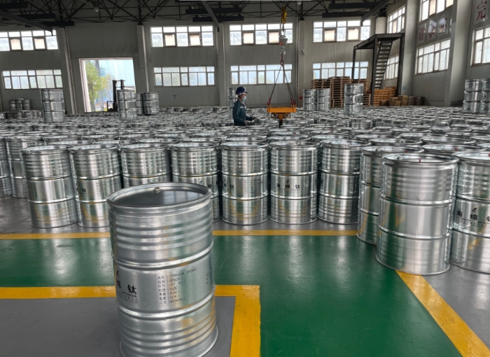 龍佰祿豐鈦業(yè)有限公司鈦白粉包裝車間