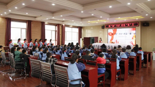 呼和浩特市總工會開展關心關愛新就業形態勞動者子女活動