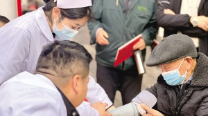 昆明市總工會投入1150萬余元開展元旦春節送溫暖活動