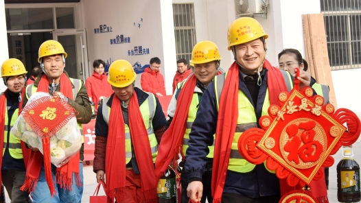 大理州總工會啟動“工會溫暖進萬家”2025年元旦春節送溫暖活動