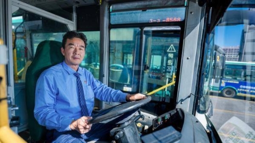 最濃年味是“堅(jiān)守”