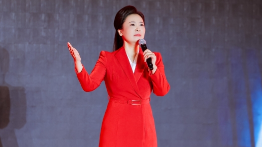 你，就是那道光！