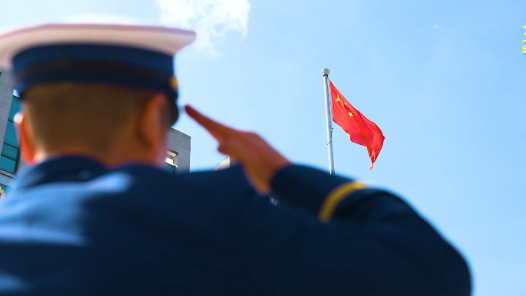 聚微光萬丈 護家國長安