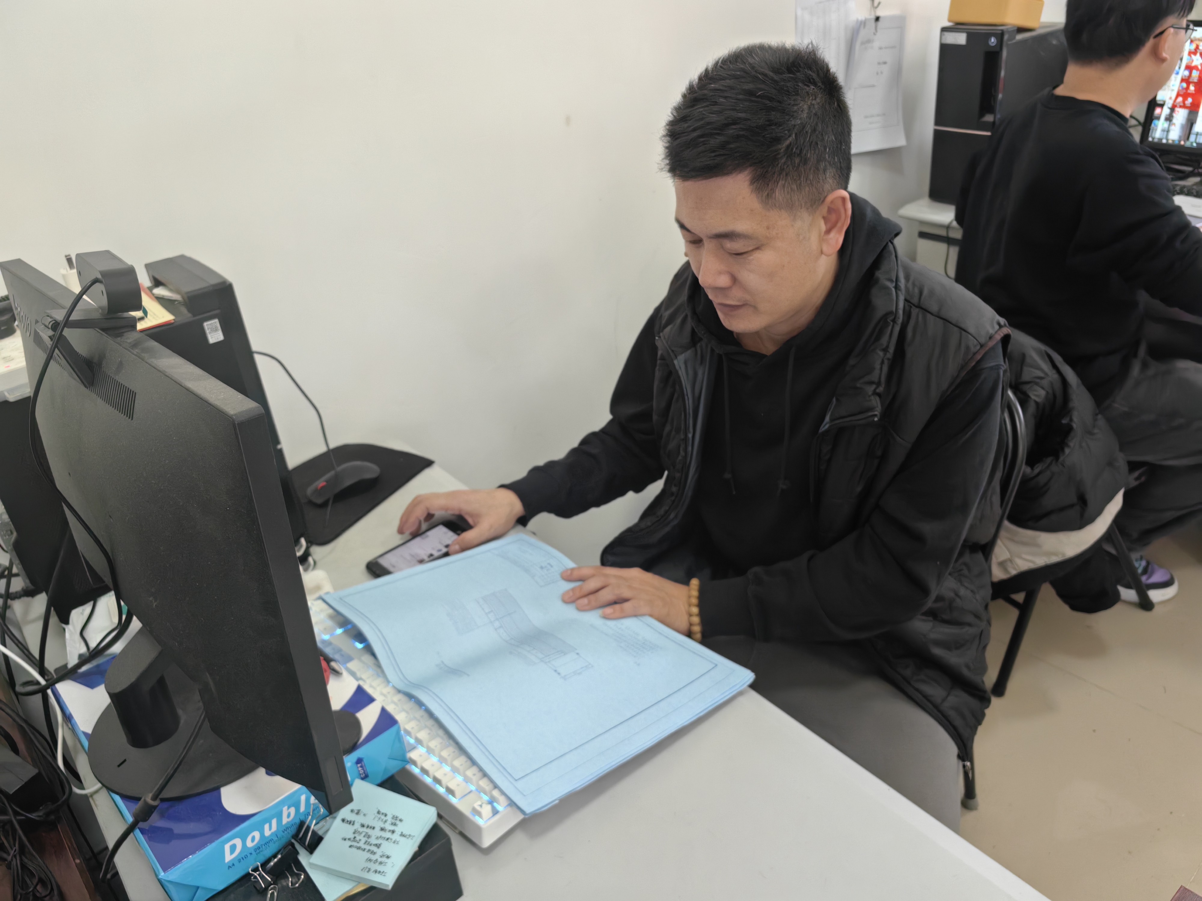 郭海鋒同志工作照1