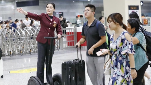 勞動者之歌丨高煜：“雙輪飛馳” 守護上海“西門戶”