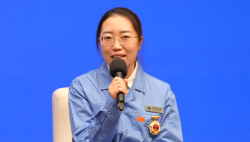 高原電網(wǎng)“守衛(wèi)兵”談勞模精神：扎根實踐和創(chuàng)新品格