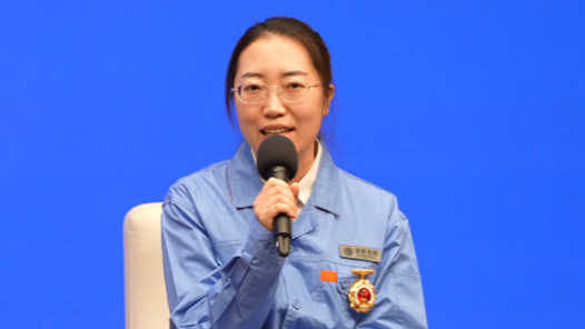 高原電網(wǎng)“守衛(wèi)兵”談勞模精神：扎根實(shí)踐和創(chuàng)新品格