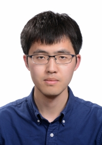 韓耀輝--白底證件照