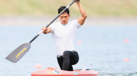 劉浩：激流勇進(jìn)寫青春