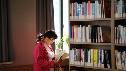 暢游“電子大書房” 江蘇南京“寧工悅讀”模塊上線