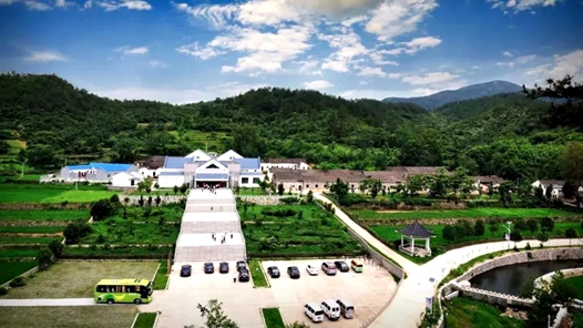 銘記歷史 緬懷先烈·今昔巨變丨曾經的小山村變身“紅色美麗村莊”