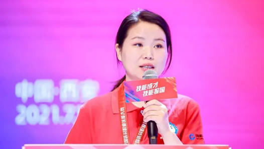 最美職工丨王榮榮：金牌家政嫂的蝶變之路