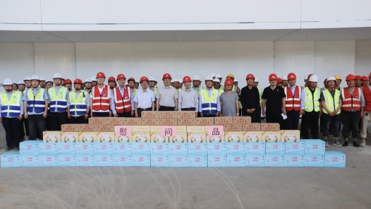 青海各級(jí)工會(huì)廣泛開展送清涼活動(dòng)